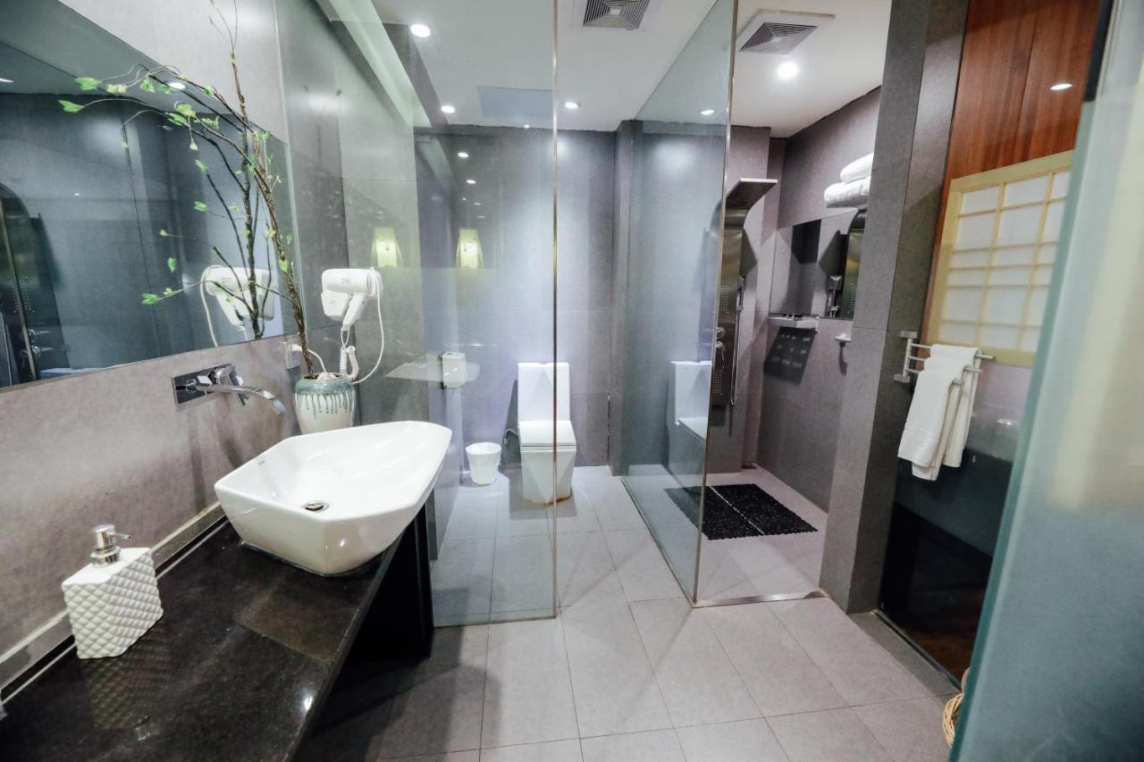 乐山上善居养心禅景酒店 Shangshan Zen Hotel Le-šan Exteriér fotografie